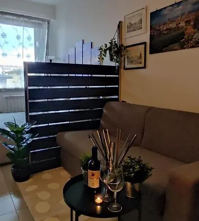 Il Monte Old Bridge Apartment *
